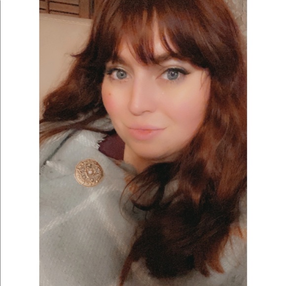 🌹Meet the Posher🌹 - Picture 1 of 4